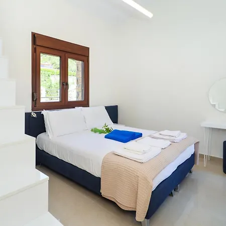 Blue Dream * Nea Skioni